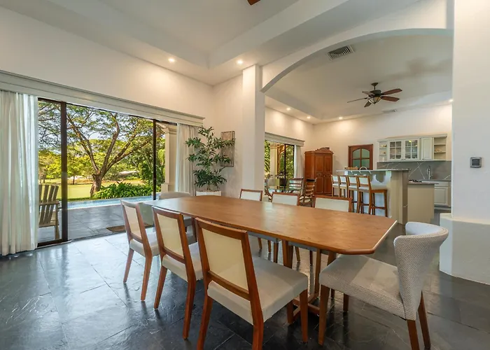 Villa Coral *